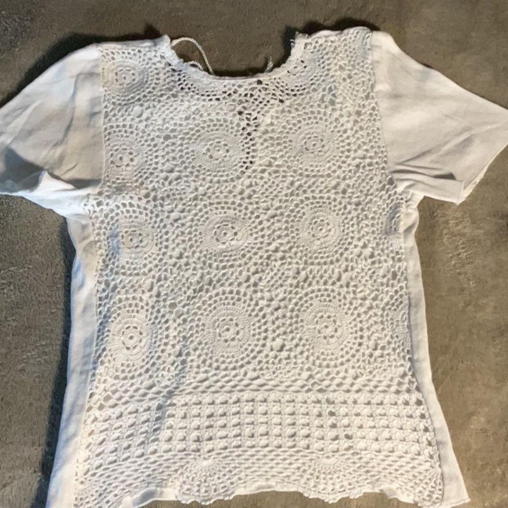 Elegant White Crochet Lace Top Rarity Small
